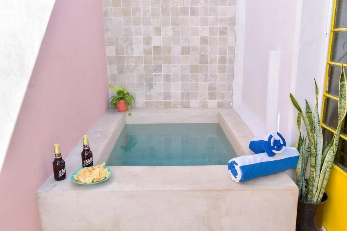 La Perla De La 64 Casa En El Centro Con Alberca Villa Merida